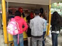 石油市場(chǎng)門口網(wǎng)點(diǎn)